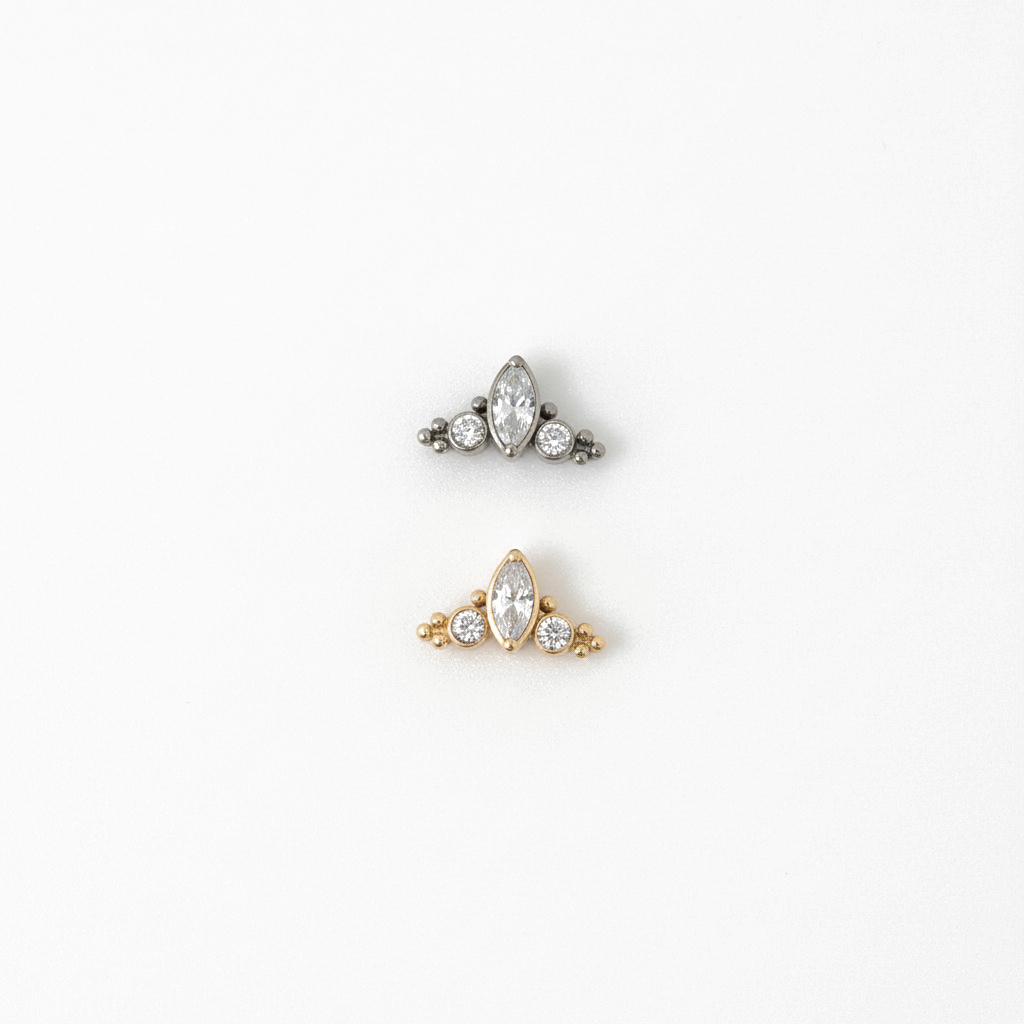 -MaBaZ7I Marquise Crown 3-Cluster & Tribead ends - Image 1